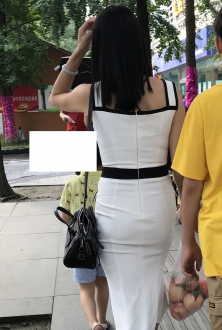 街拍上海沃尔玛超市美女图片